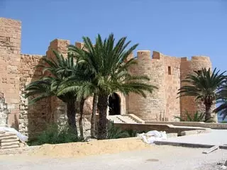 Eingang zu Bordj-el-Kebir in Houmt Souk